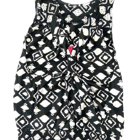 Love shop silk raseback embellished top - Picture 2 of 7